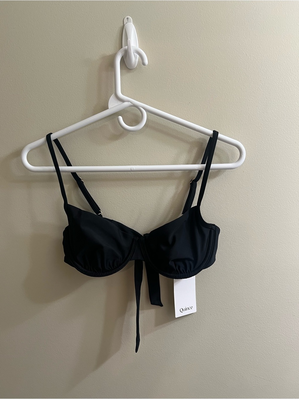 Quince Black Italian Demi Bikini Top Women’s Small NWT